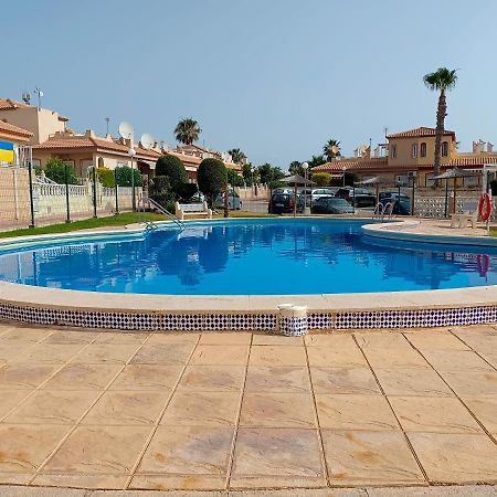Maison Climatisee Avec Solarium, Wifi Et Piscine Dehesa de Campoamor  ภายนอก รูปภาพ